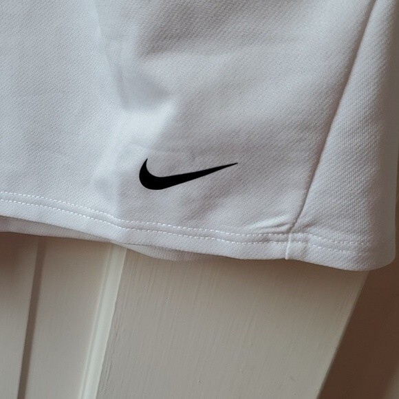 NWT NIKE DRI-FIT ATHLETIC TRAINING SHORTS SIZE 3X ELASTIC WAIST POCKETS WHITE - Picture 2 of 7
